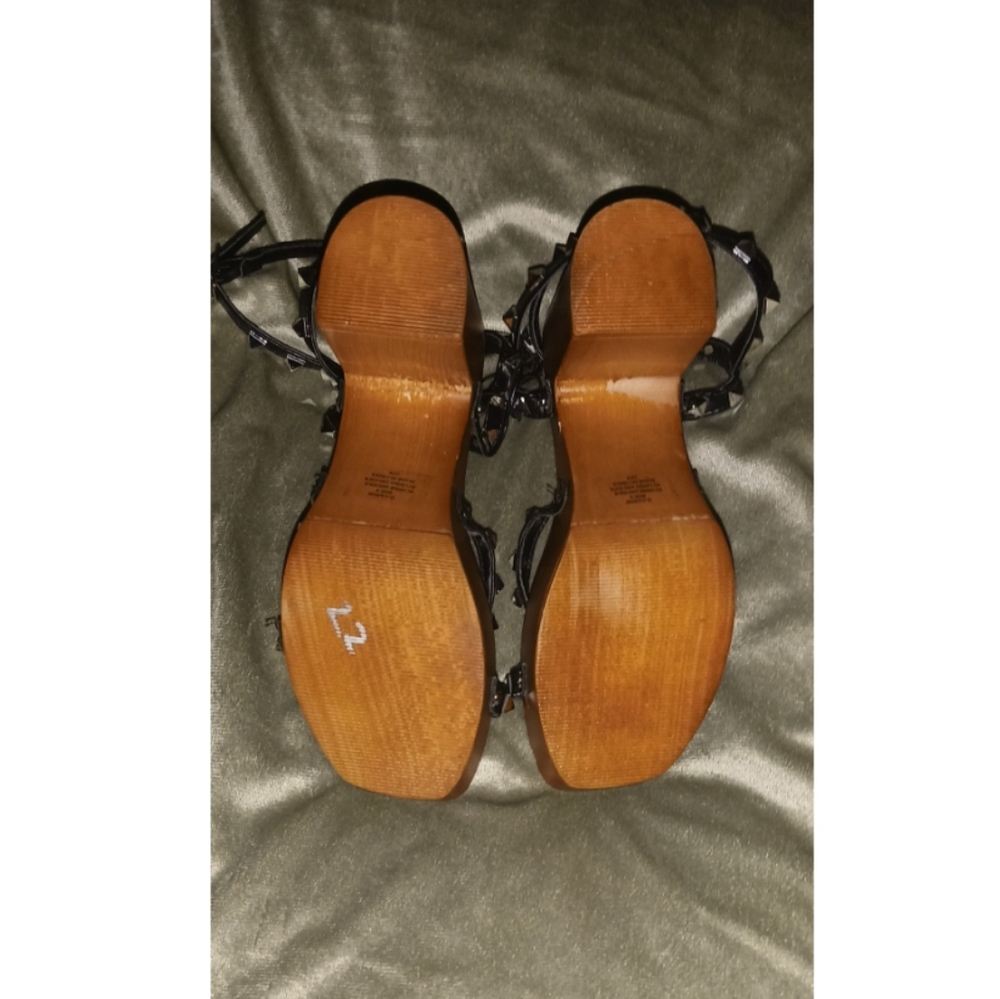 🆕WOT shoes - Picture 2 of 5
